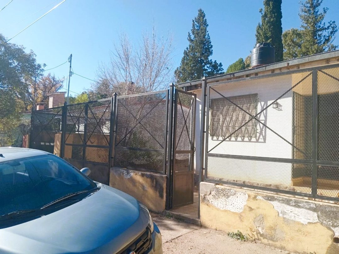 VENTA CASA DOS DORMITORIOS CAPILLA DEL MONTE