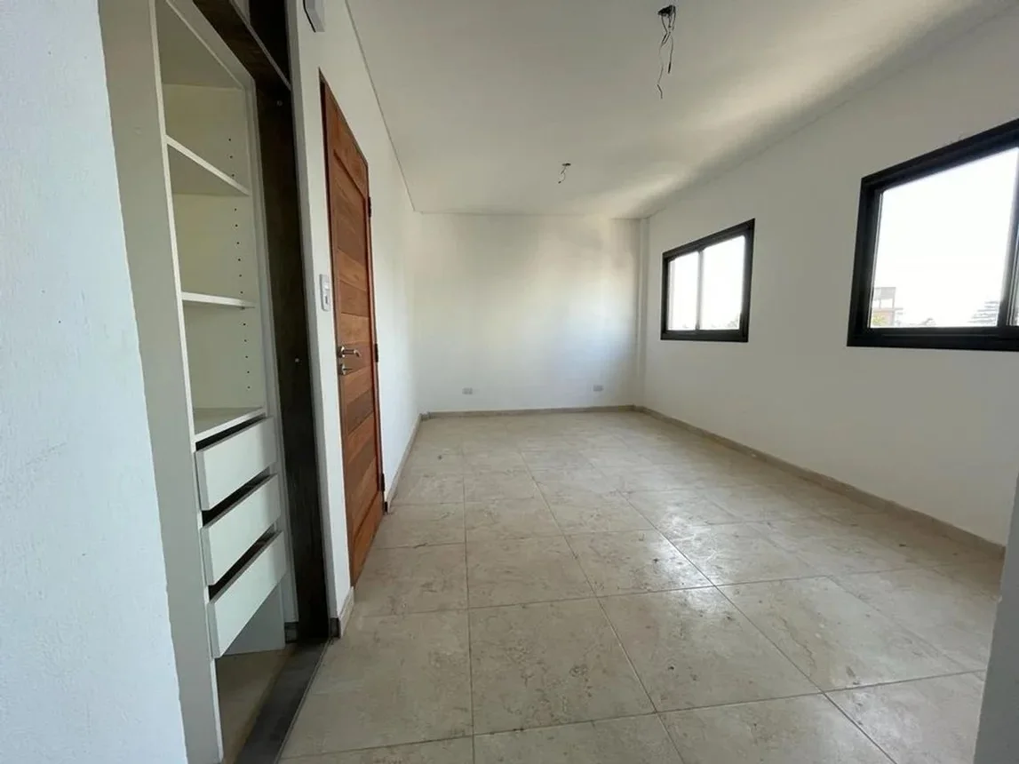 Monoambiente en venta en Santos Lugares, foto 4