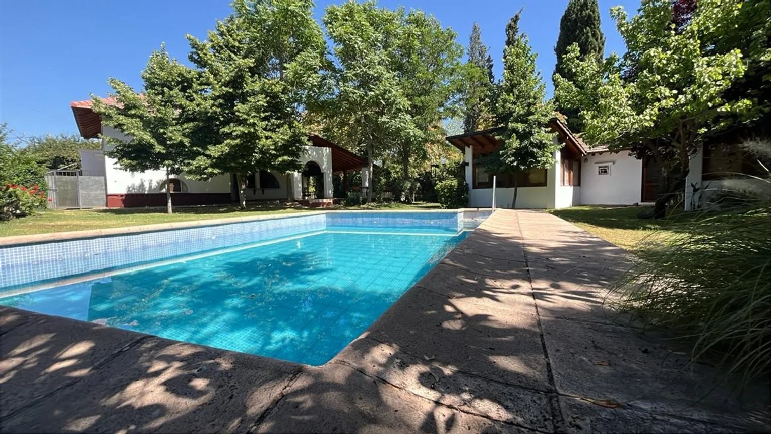 Casa en venta en Luján de Cuyo