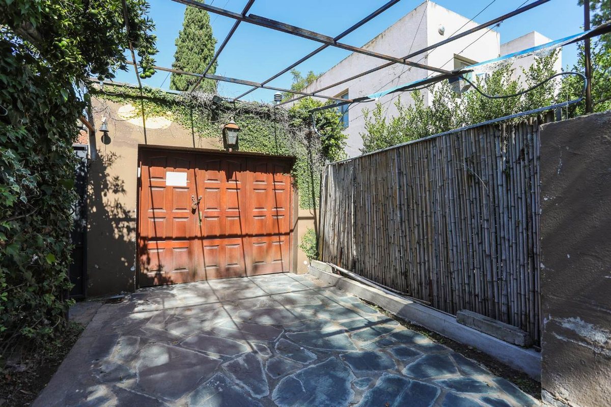 Foto 23 — VENTA - Casa 5 Amb Cochera y Jardin - LA HORQUETA