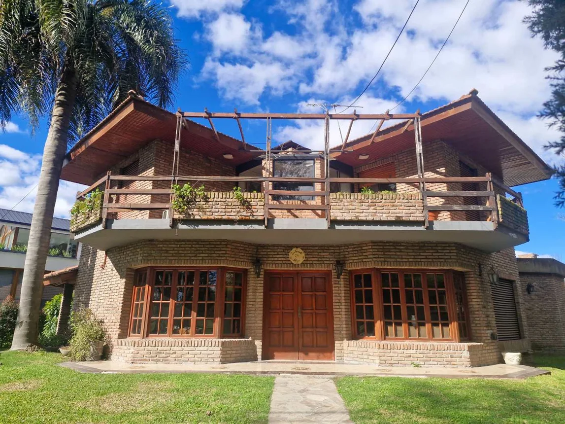 Casa en venta en Pilar
