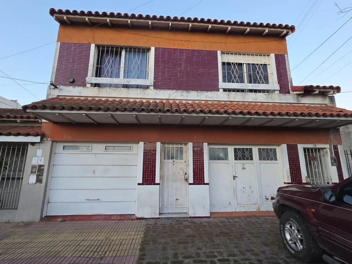 PH de 4 ambientes en venta en Lanús Este, Aconcagua 3500