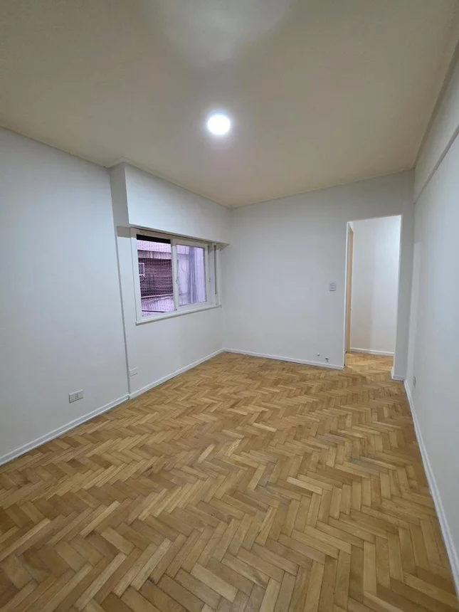 Departamento de 3 ambientes en venta en Villa Luro, Coronel Ramón Lorenzo Falcón 5400