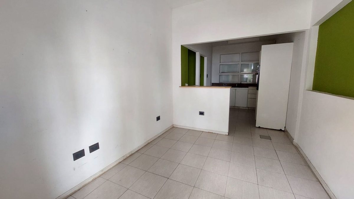 Foto 2 — VENTA PH 2 AMBIENTES EN LINIERS