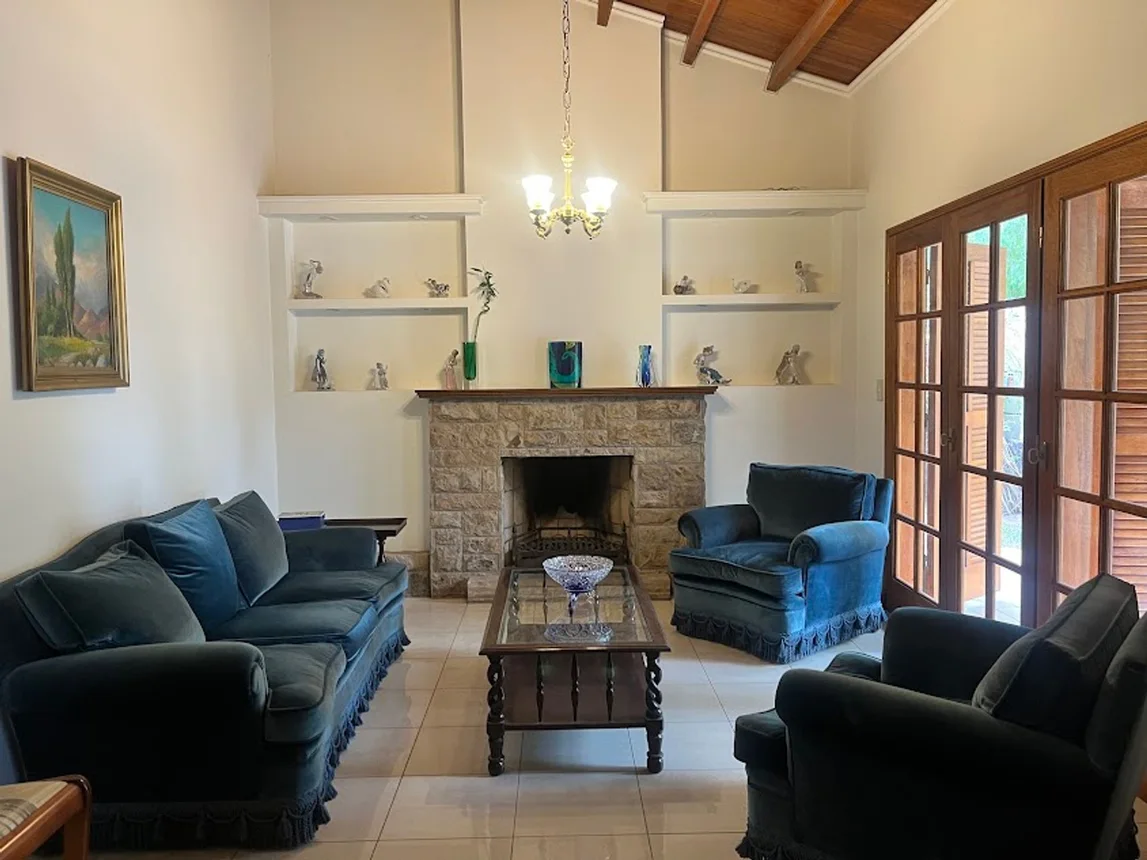 Casa en venta 3 dorm lote esquina 1000 m2 dalvian, foto 2