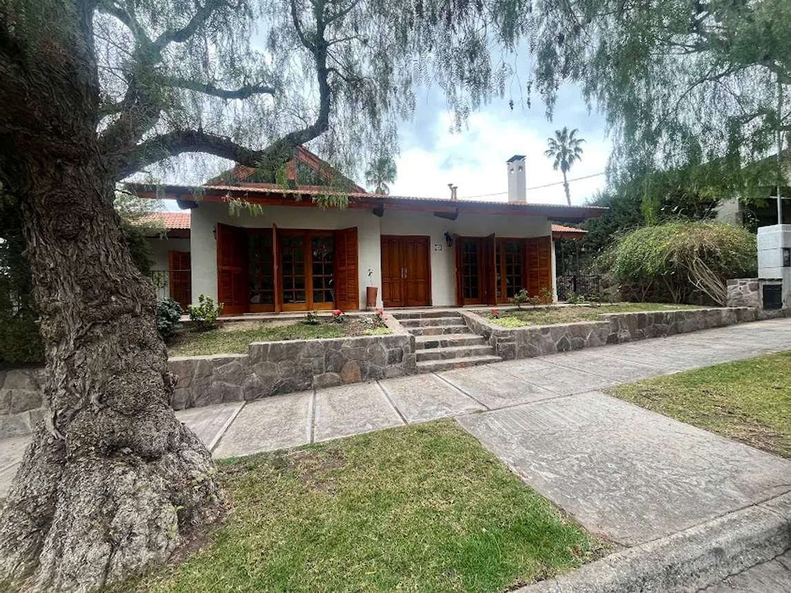 Casa en venta 3 dorm lote esquina 1000 m2 dalvian, foto 1
