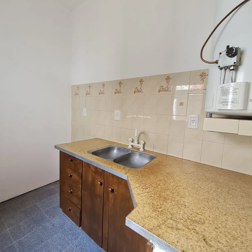 Casa de 4 ambientes en venta en Florencio Varela, Sánchez de Loria 2000, foto 4
