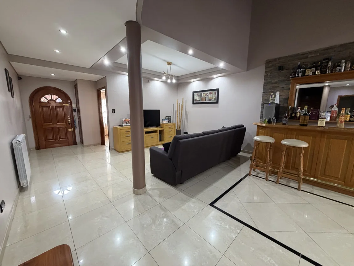 Casa de 5 ambientes en venta en Flores, José Martí 600, foto 4