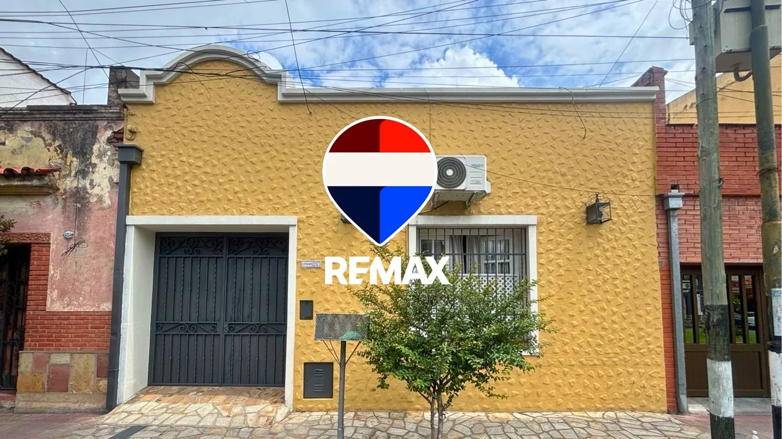 Casa en venta sobre avenida entre rios macrocentro, foto 1