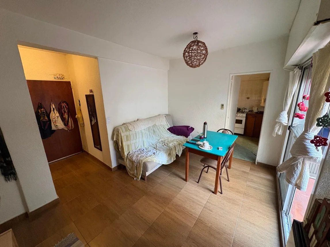 Departamento de 3 ambientes en venta en Olivos, Juan Bautista Alberdi 1500