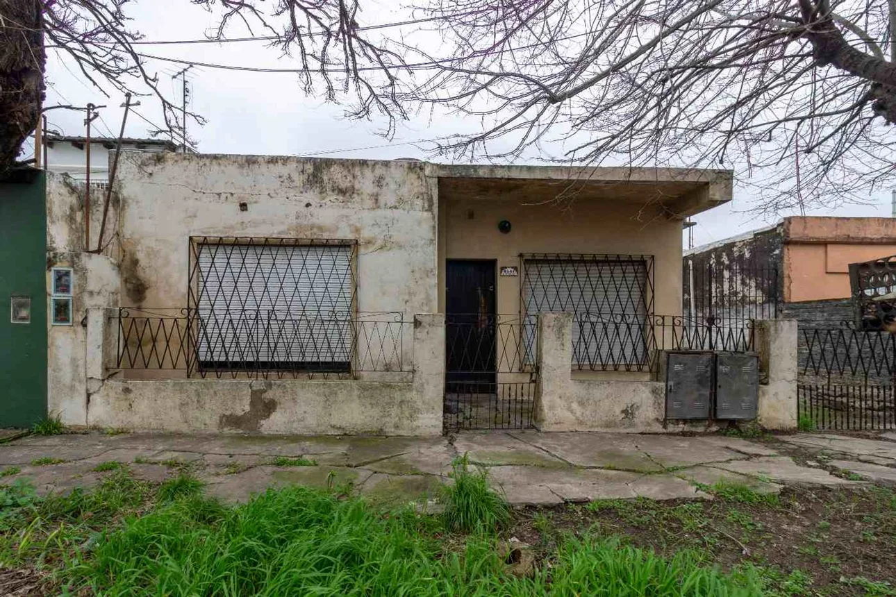 Casa de 3 ambientes en venta en Castelar, Australia 4200