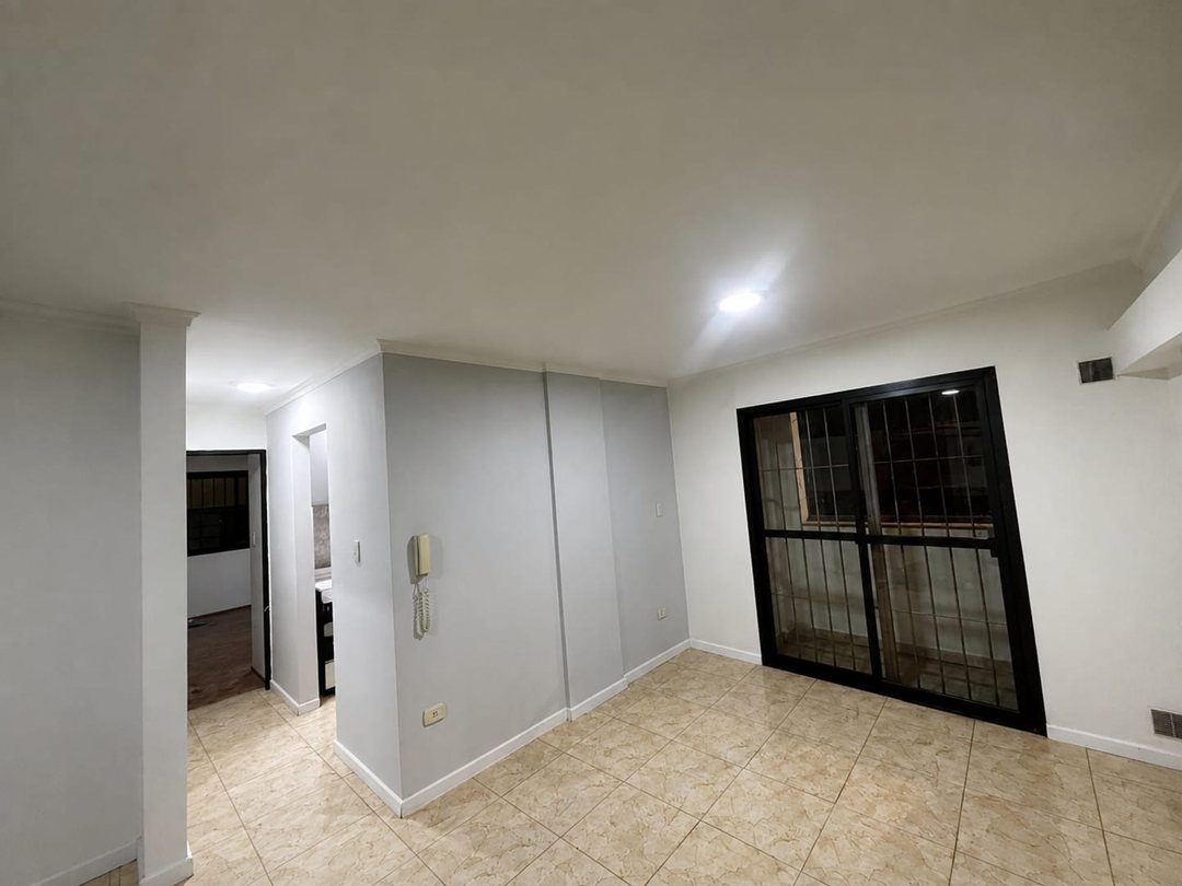 VENTA DEPTO 1 DORMI CON BALCON / NUEVA CORDOBA