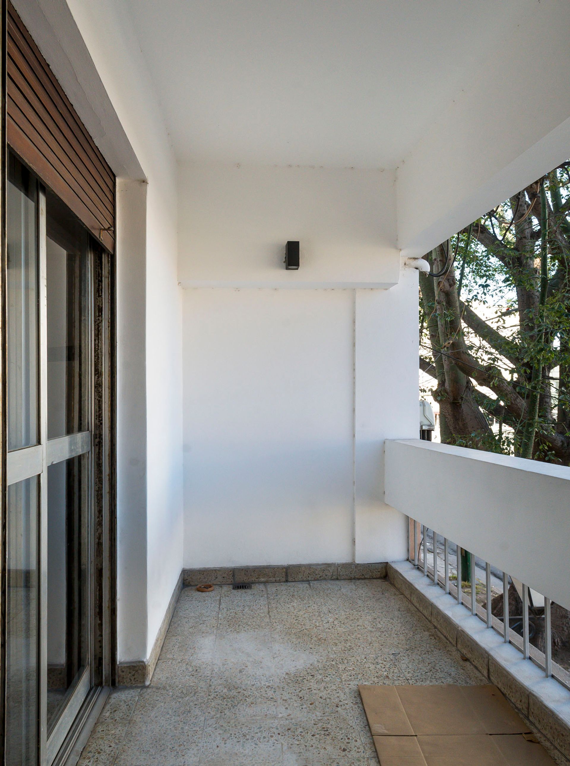DEPARTAMENTO AMPLIO VENTA AV BELGRANO 2 DORM - foto 6