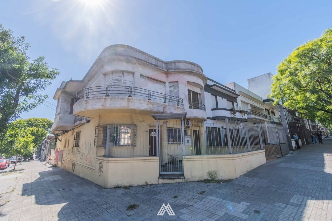 Casa en venta 10 ambientes en Bulevar General Artigas 2000, Tres Cruces, Tres Cruces, Montevideo