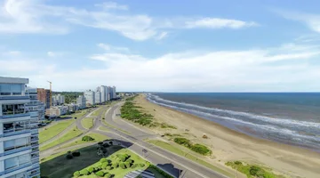 Alquiler Punta del Este Playa Brava vista al mar