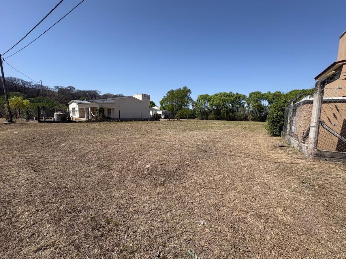 TERRENO EN VENTA EN LA CALDERILLA 1290 M2 - foto 2