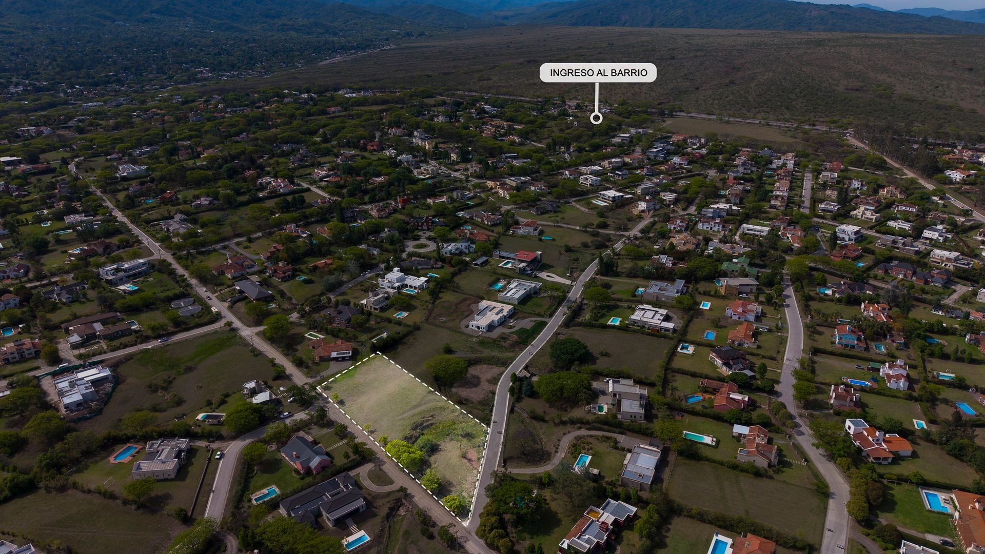 VENTA TERRENO DE 3833M2 CLUB DE CAMPO EL TIPAL - foto 3