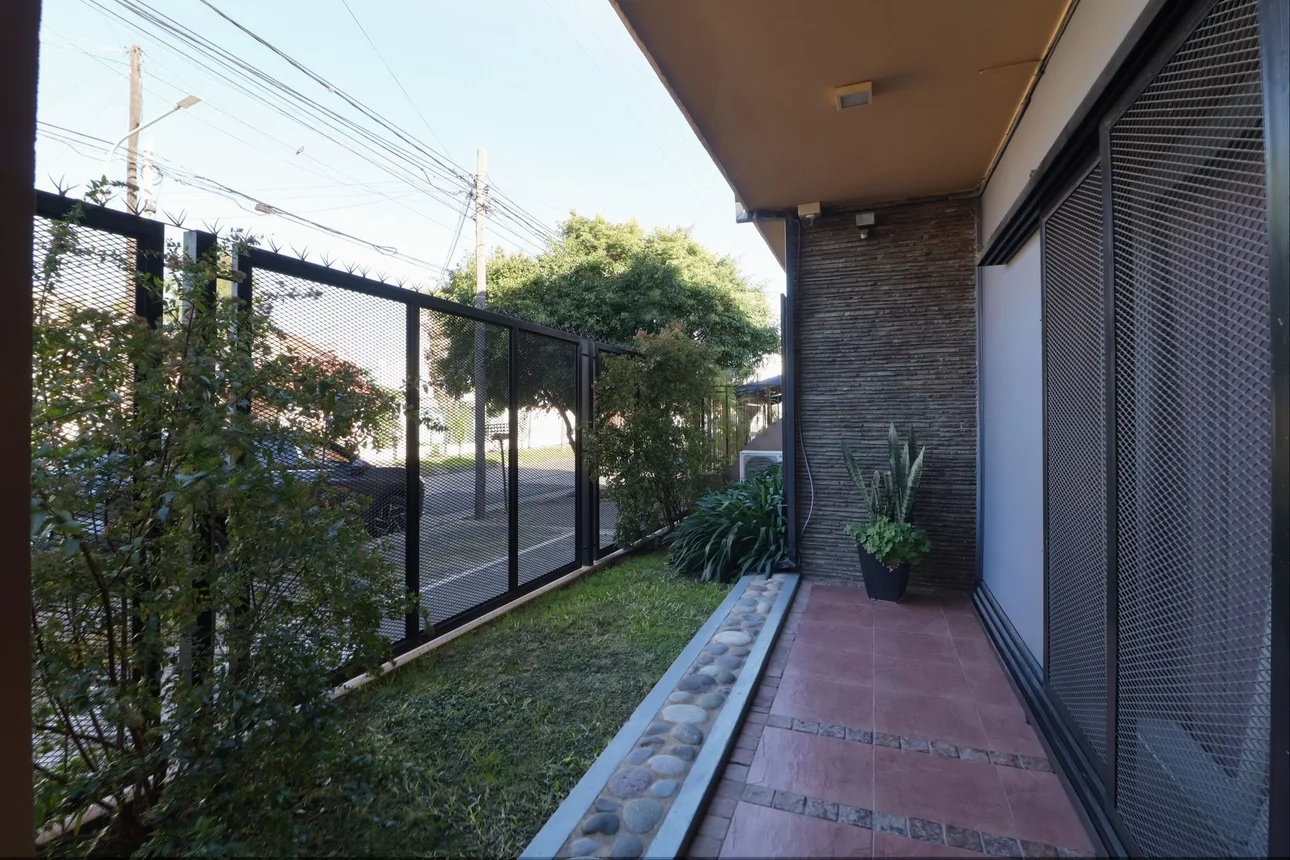 Casa en venta en Castelar, foto 4