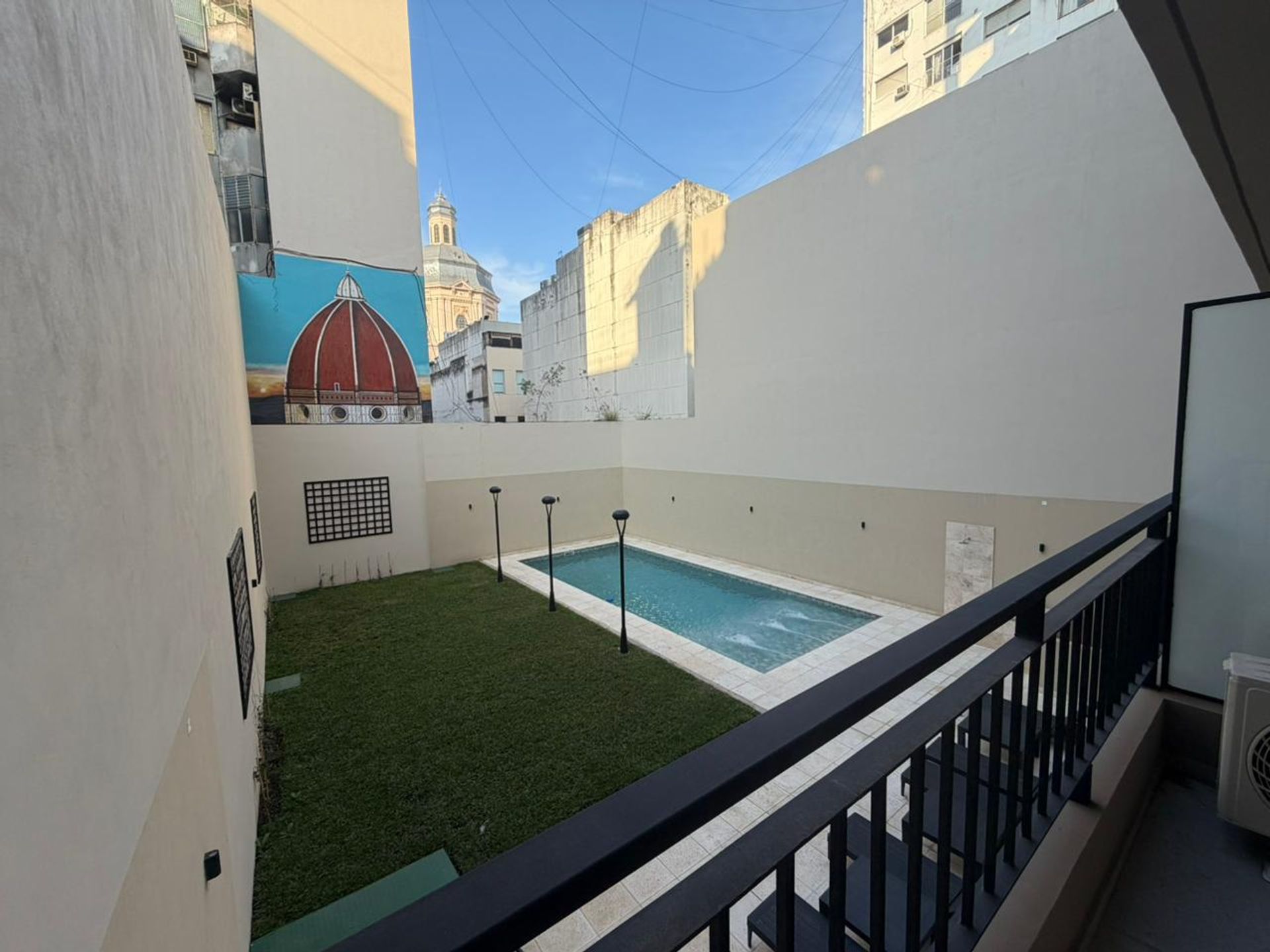 Foto 22 — VTA ESTR MONOAMB C/BALCON/ AMENIT EXC UBI S.TELMO