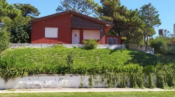 Casa en Venta VILLA GESELL 4 ambientes