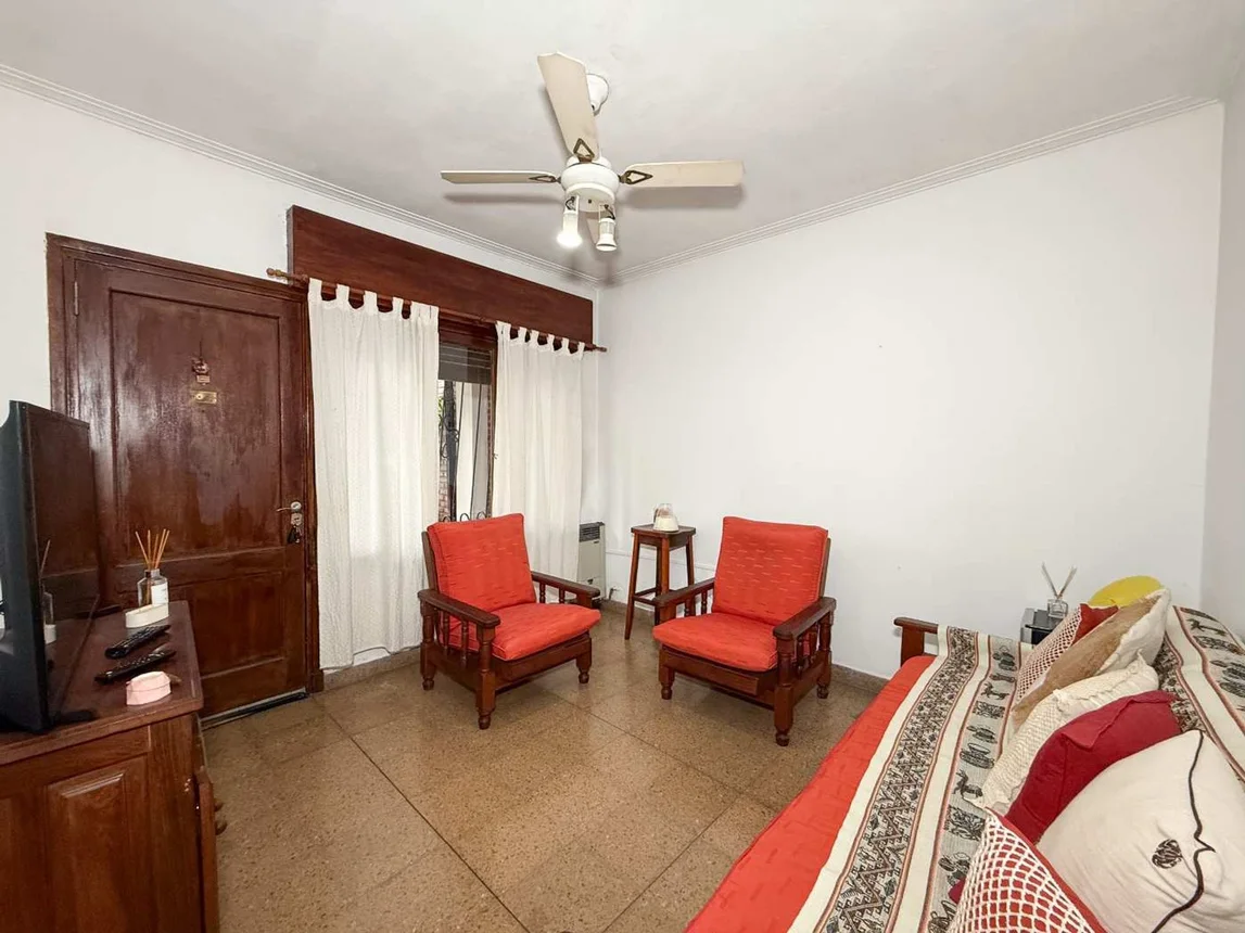 Casa de 4 ambientes en venta en City Bell, Calle 477 Entre 19 y 20 2400, foto 4