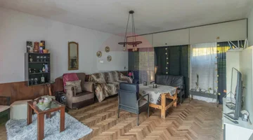 VENTA GRAN CASA EMPRESA O VIVIENDA