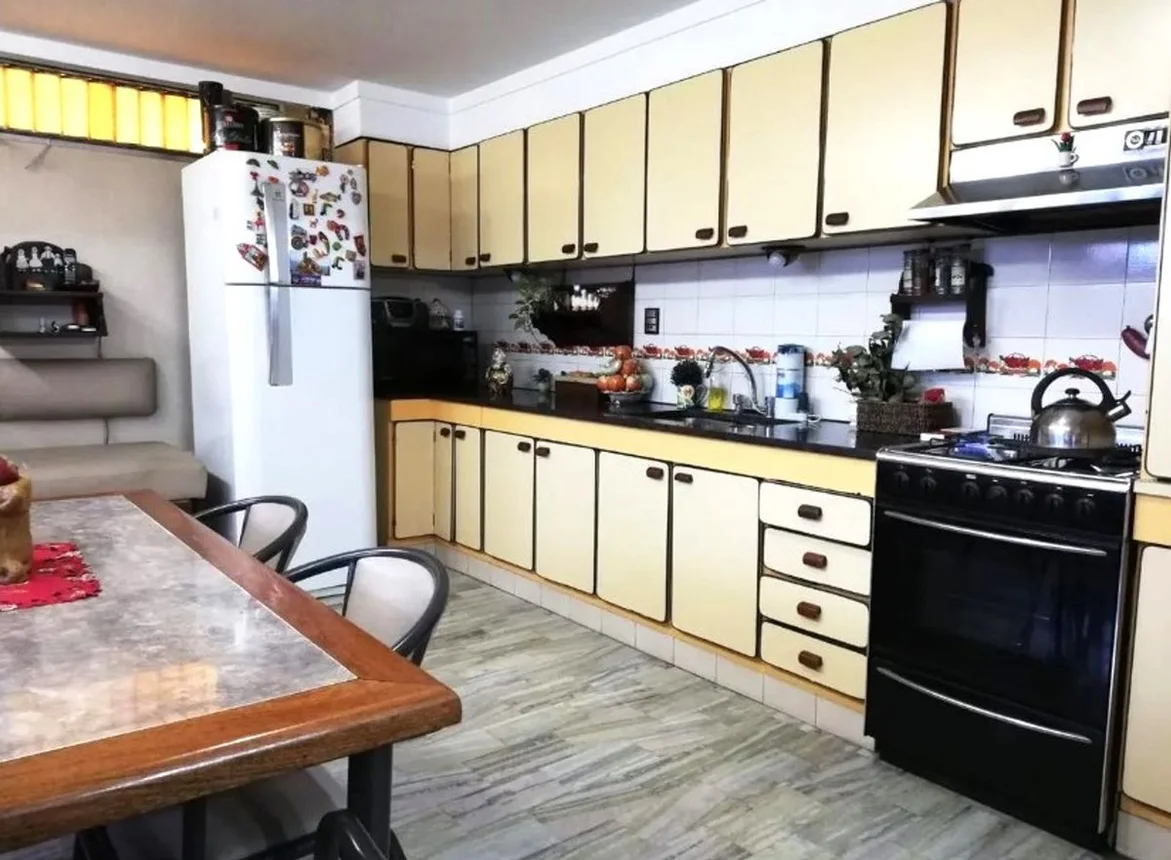Casa en venta en Valentín Alsina, foto 5