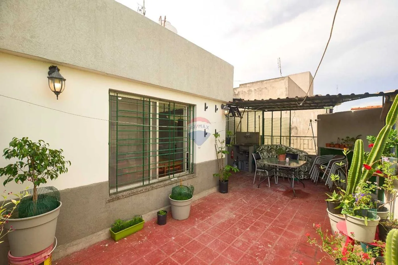 Casa en venta en Quilmes, foto 4