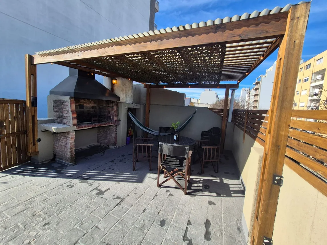 Casa de 5 ambientes en venta en Vélez Sarsfield, Coronel Ramón Lorenzo Falcón 4400, foto 2