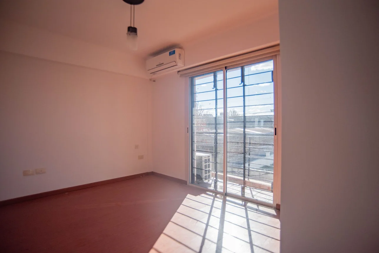Departamento de 2 ambientes en venta en Gerli, Clemenceau 100, foto 2