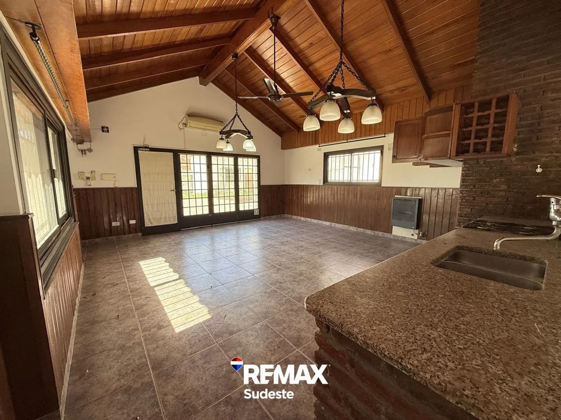 Casa en venta en Bahía Blanca, foto 3