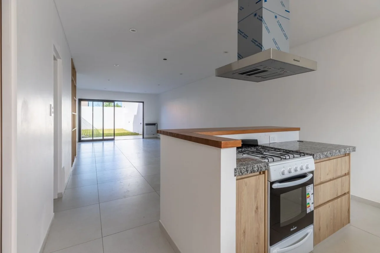 Casa dúplex en venta en La Plata, foto 5
