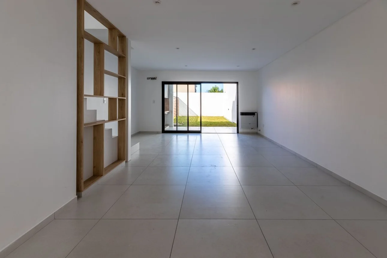 Casa dúplex en venta en La Plata