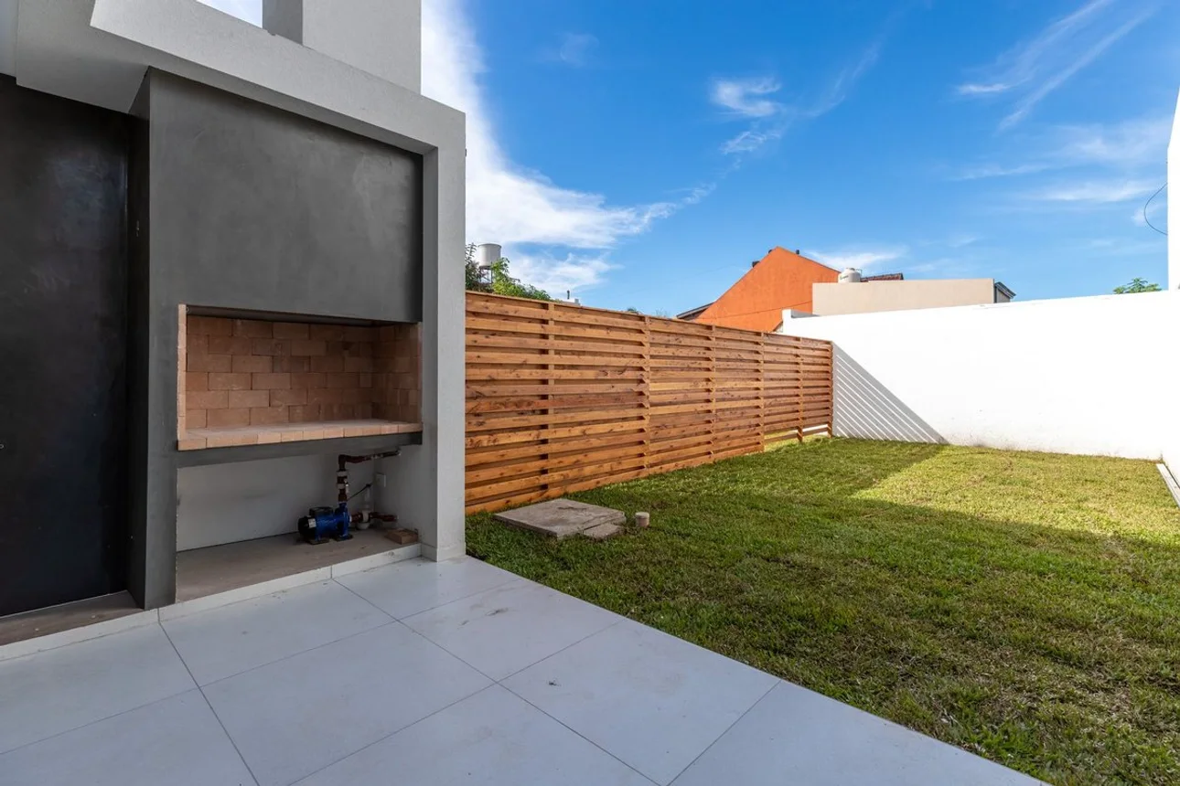 Casa dúplex en venta en La Plata, foto 2