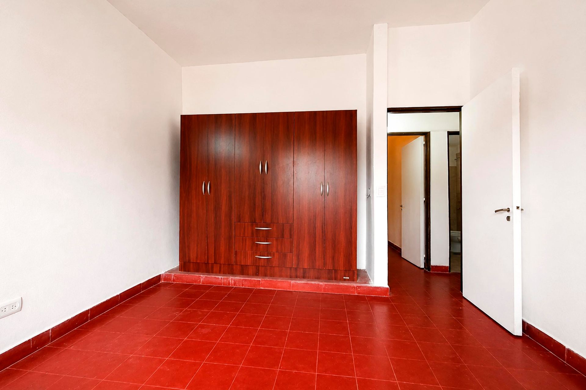 CASA VENTA CIUDAD DEL MILAGRO ZONA UNSA 3 DORM - foto 12