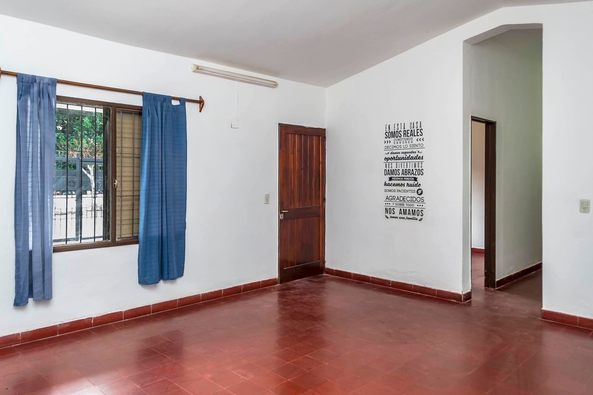 CASA VENTA CIUDAD DEL MILAGRO ZONA UNSA 3 DORM - foto 4