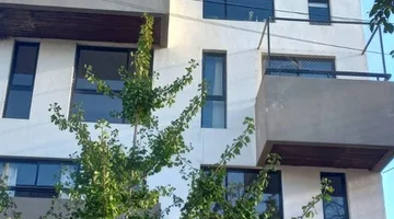 Monoambiente al contra frente.