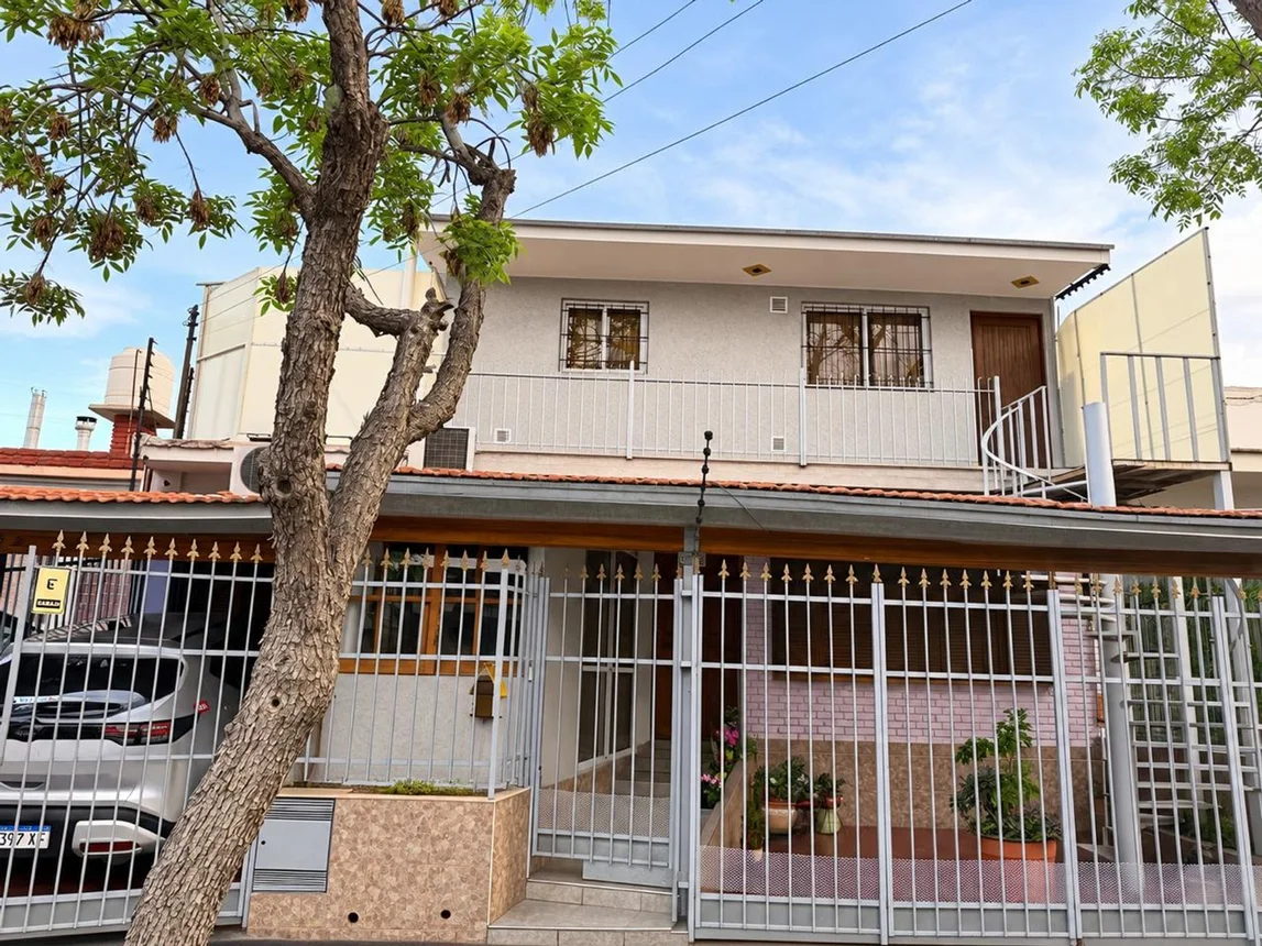 Casa dúplex de 4 ambientes en venta en Godoy Cruz, República de Siria 600