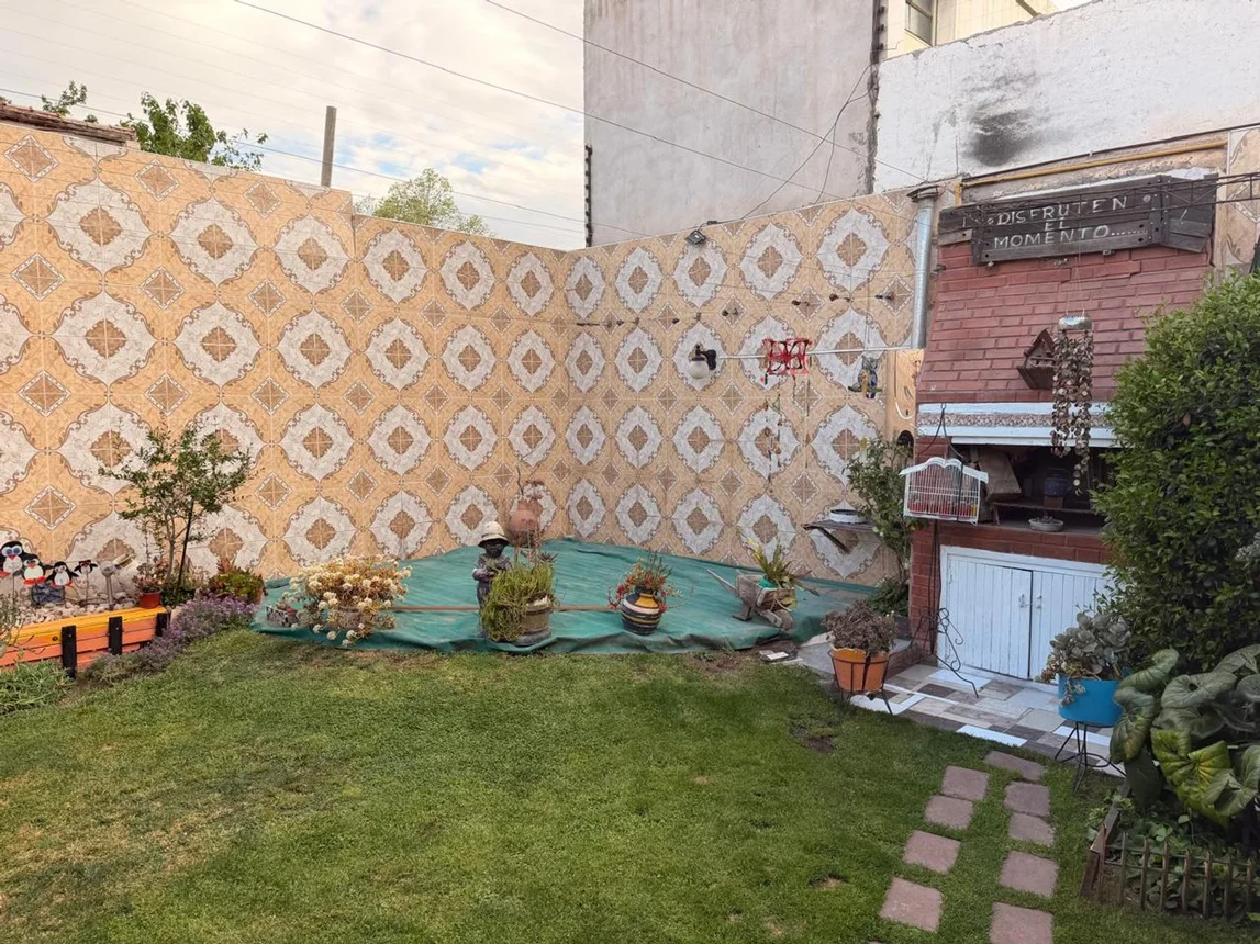 Casa dúplex de 4 ambientes en venta en Godoy Cruz, República de Siria 600, foto 3