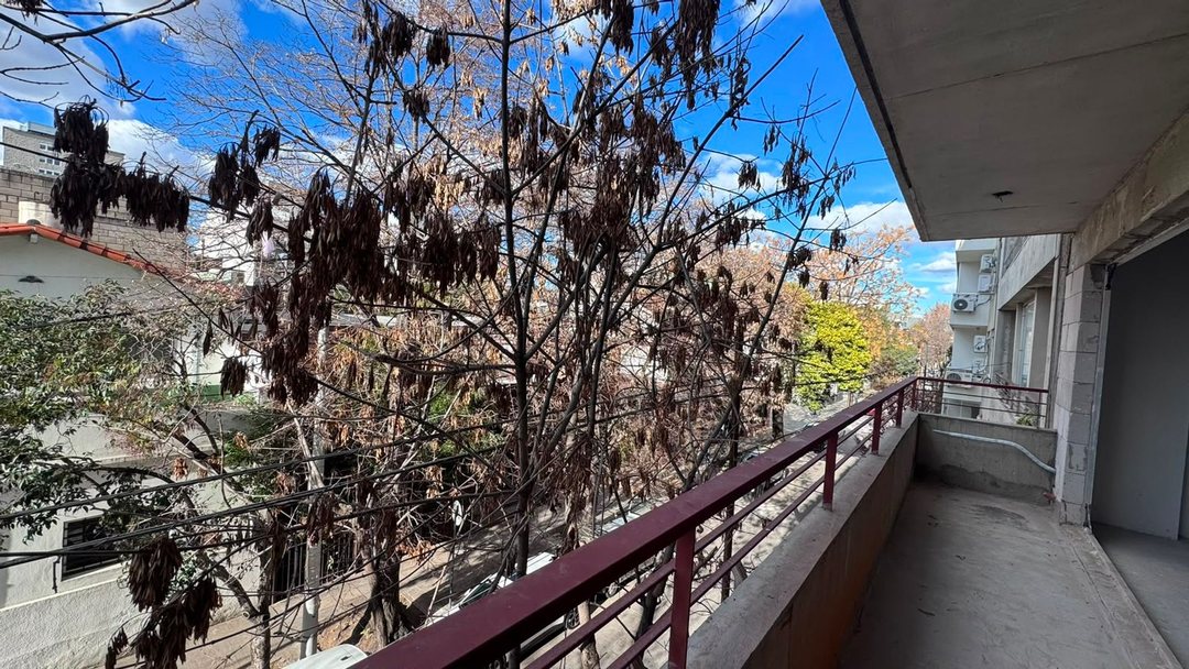 Venta Depto 2 Ambientes con Balcón Saavedra