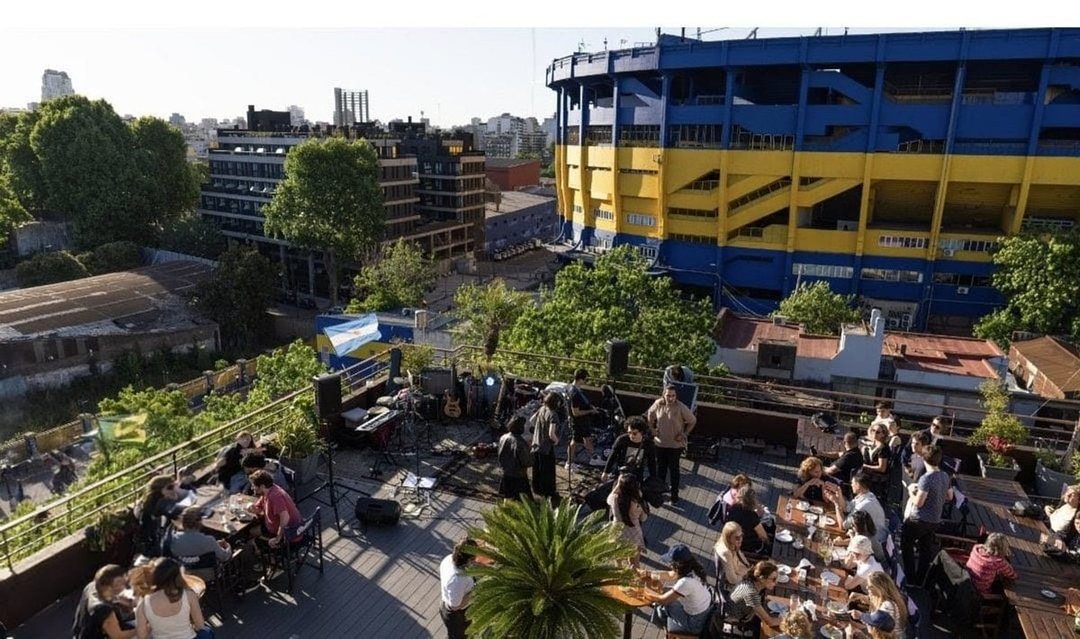 VENTA HOTEL LA BOCA C/ 2  ROOFTOP Y RESTO