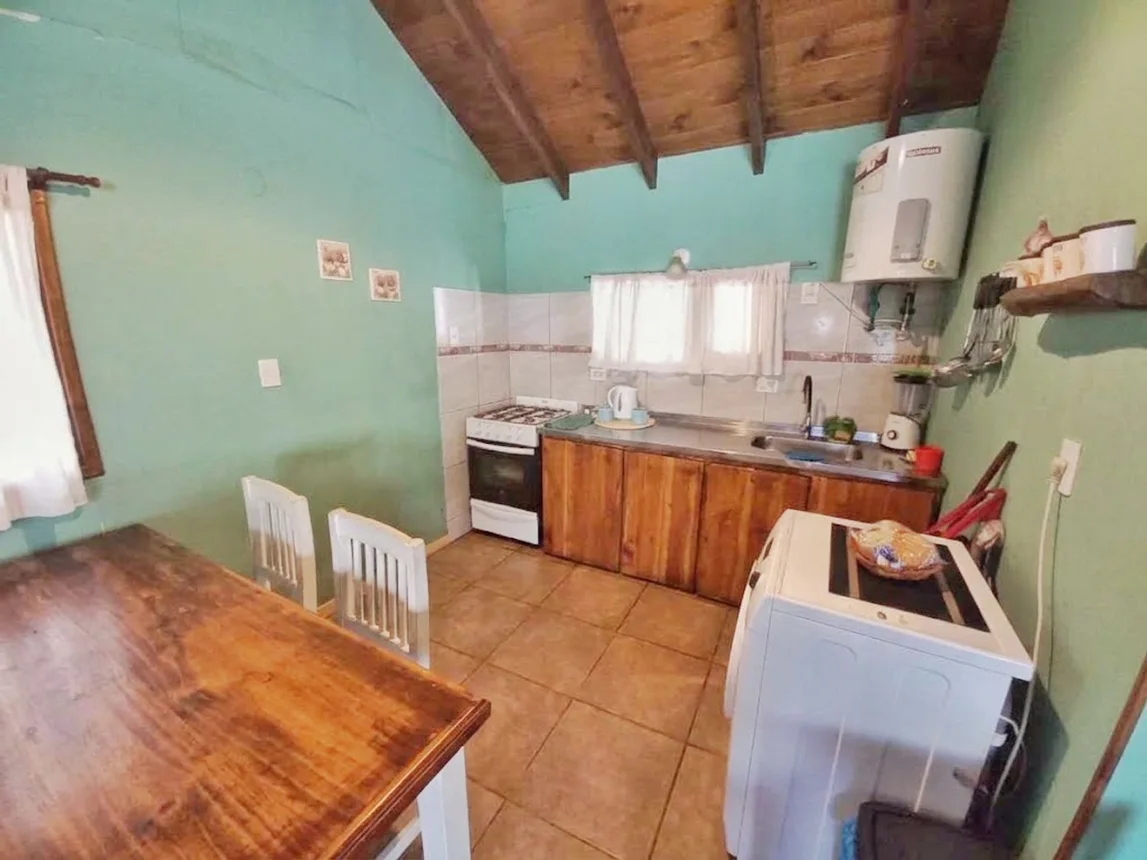 Casa de 5 ambientes en venta en San Carlos de Bariloche, Av. de los Amancay 100, foto 2