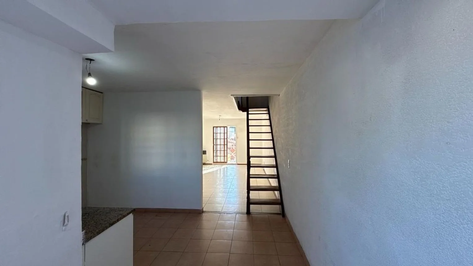 PH de 4 ambientes en venta en Villa Sarmiento, Avenida Presidente Perón 800, foto 2