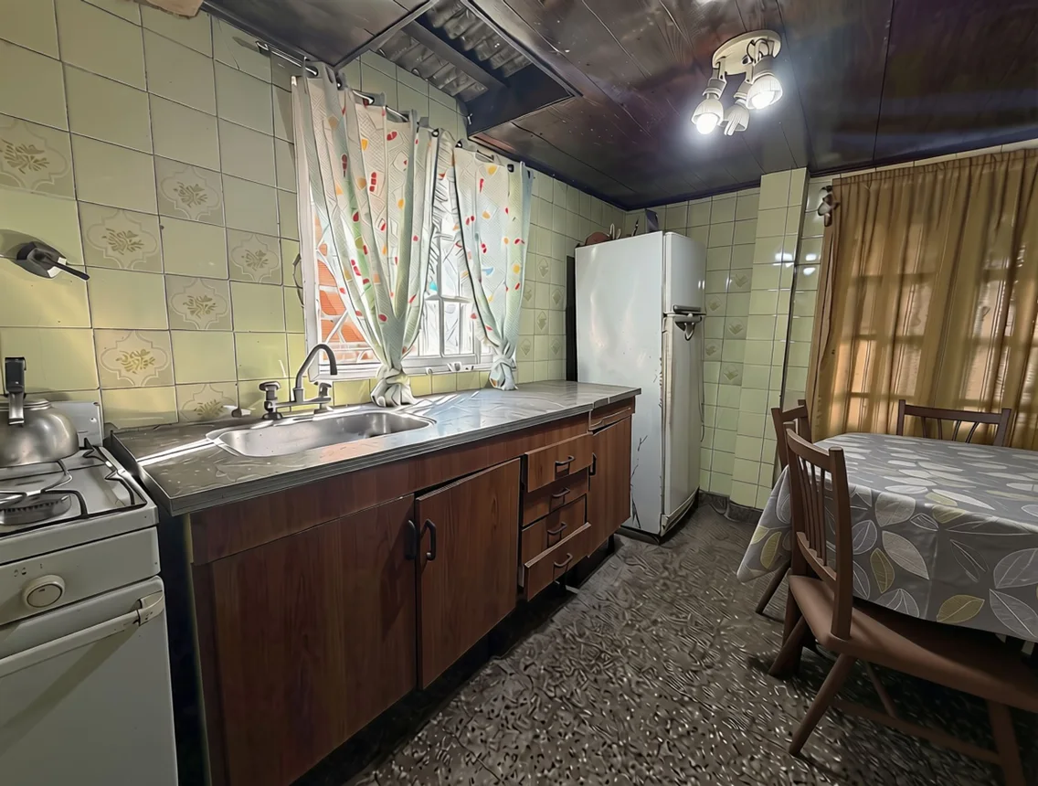 Casa de 5 ambientes en venta en Sarandí, Pasaje Canning 3000, foto 3