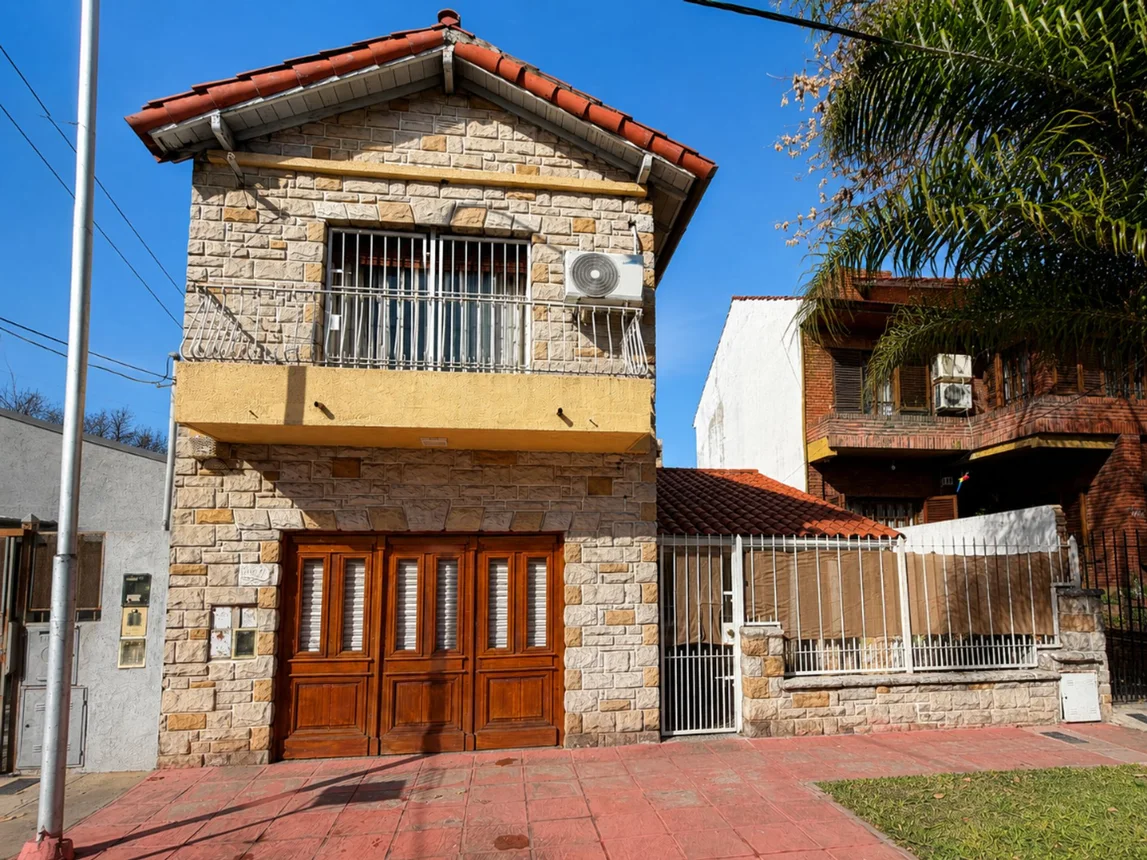 Casa en venta en Lanús Este