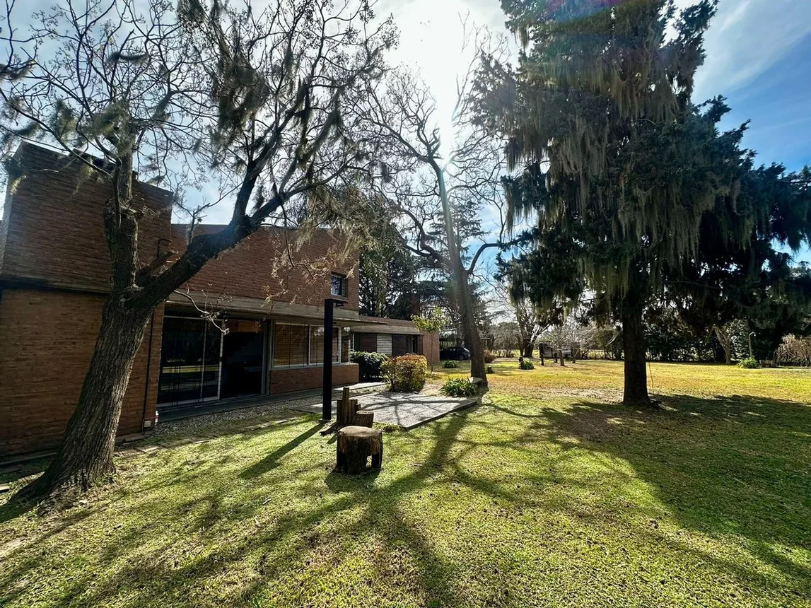 Casa de 5 ambientes en venta en Funes, Tomás de la Torre 2800, foto 2
