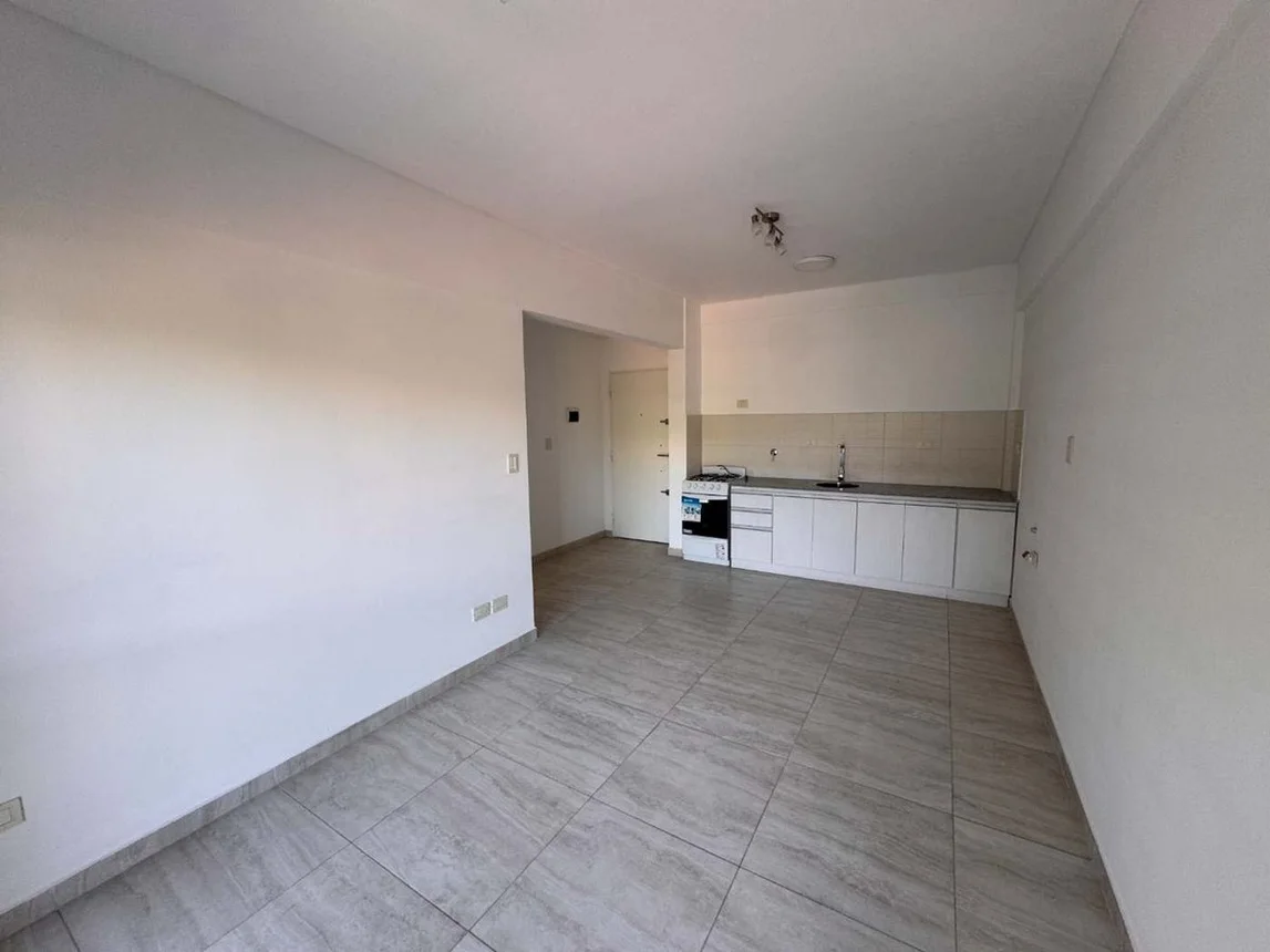 Departamento de 2 ambientes en venta en Banfield, Alsina 1600, foto 5