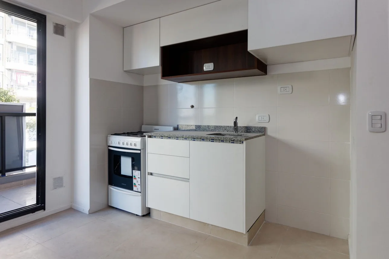 Departamento en alquiler en Almagro, Avenida Belgrano 3600, foto 3