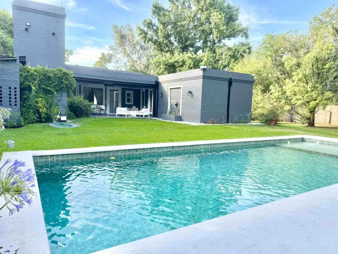 Casa en venta en Moreno
