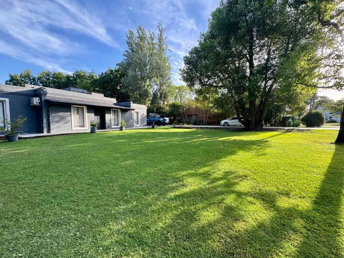Casa en venta en Moreno, foto 2